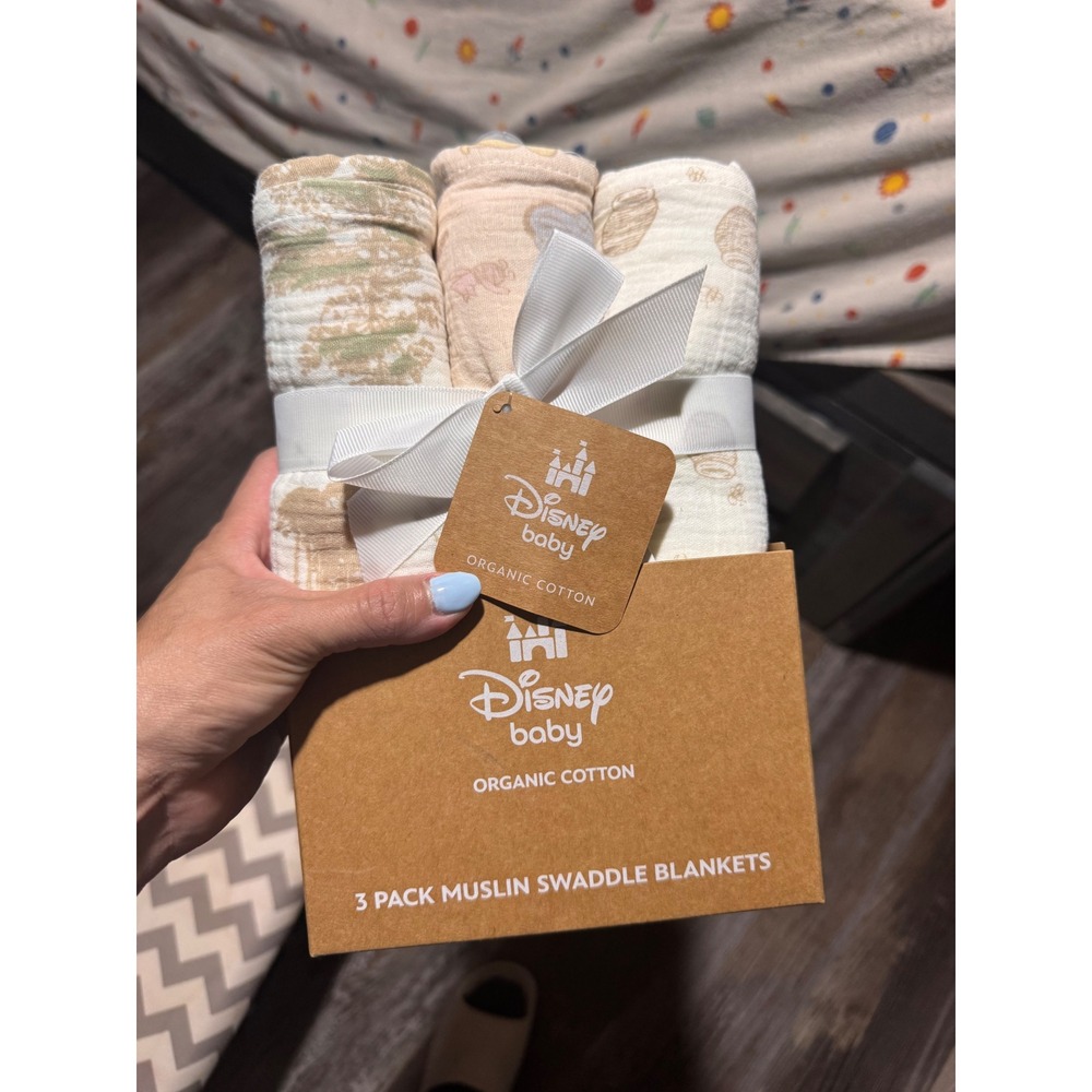 Disney winnie the pooh Organic cortton 3 pack muslin swaddle blankets